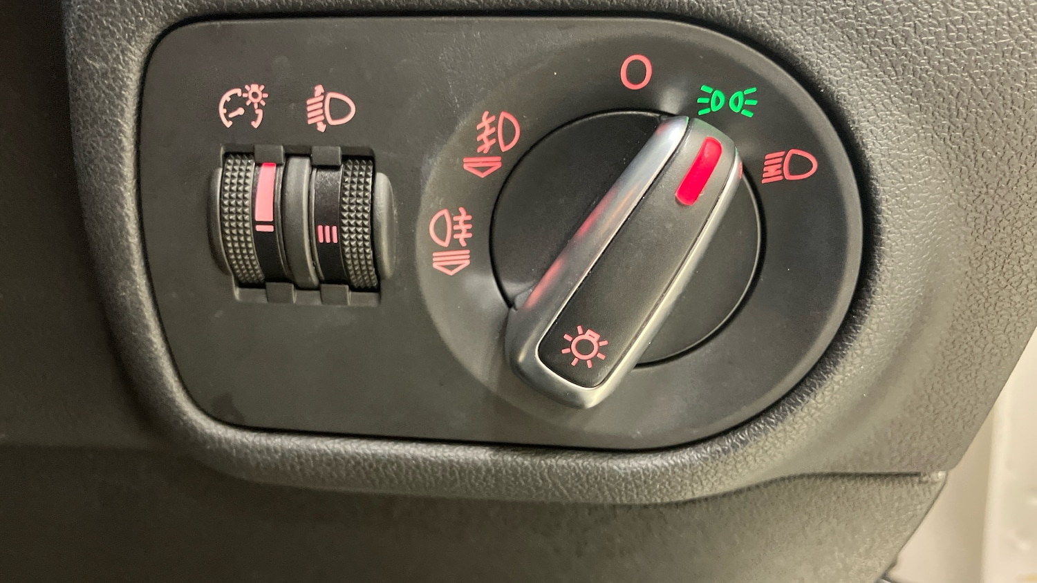 Used Audi A1 2017 for sale - 76734370: Photo 29