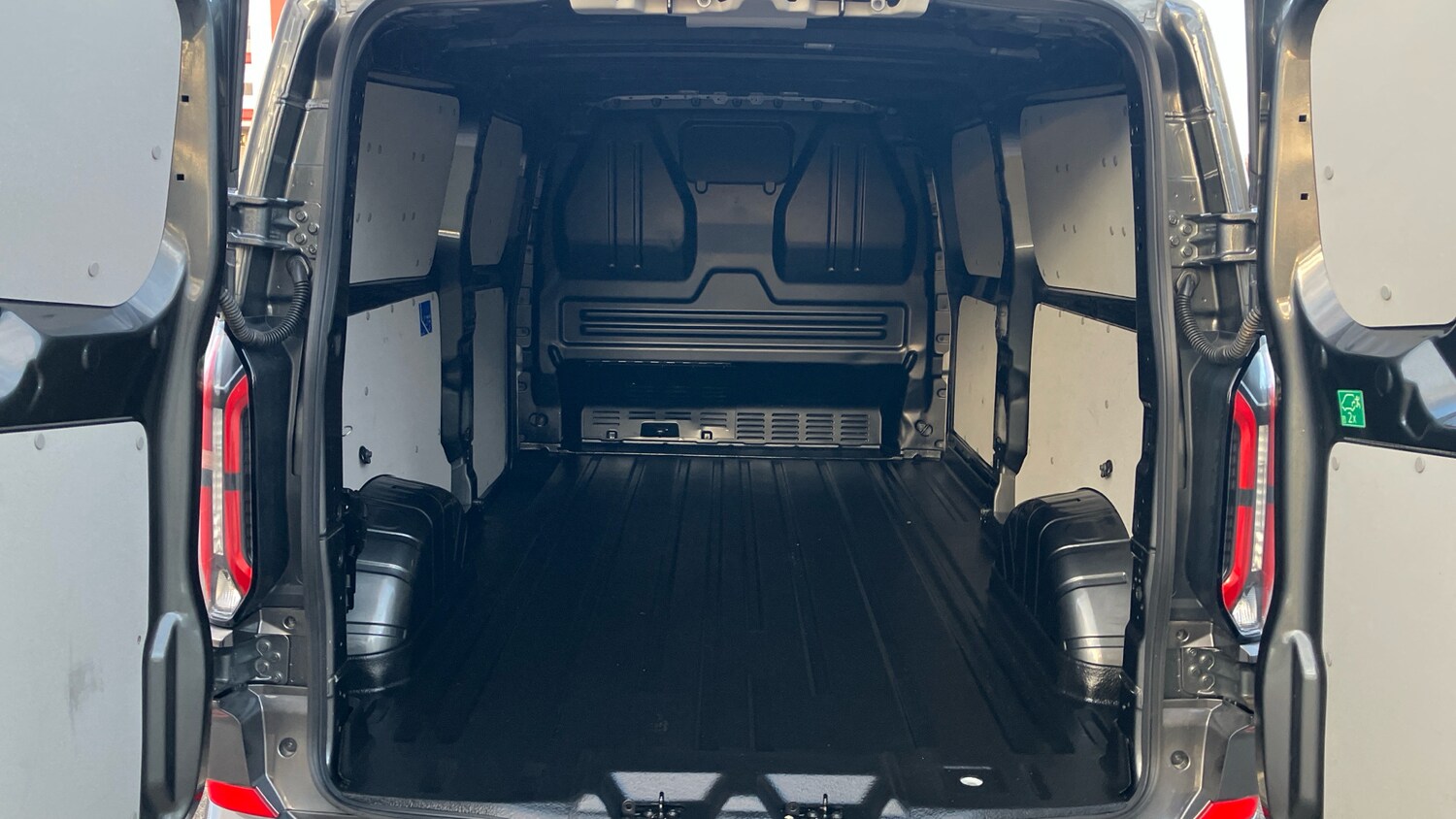 Used Ford Transit Custom 2025 for sale - 77846303: Photo 12