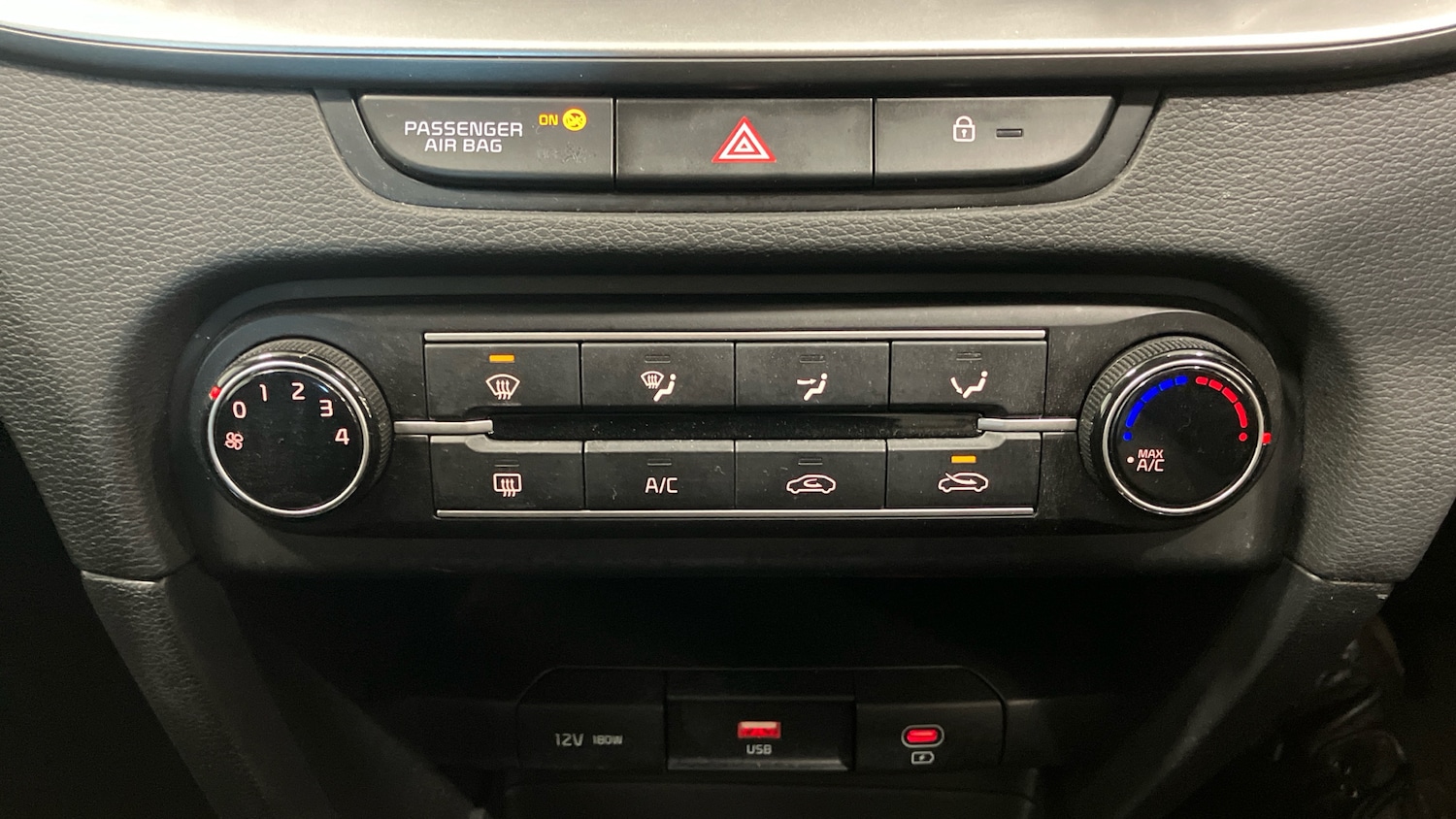 Used Kia Ceed 2023 for sale - 76452676: Photo 25