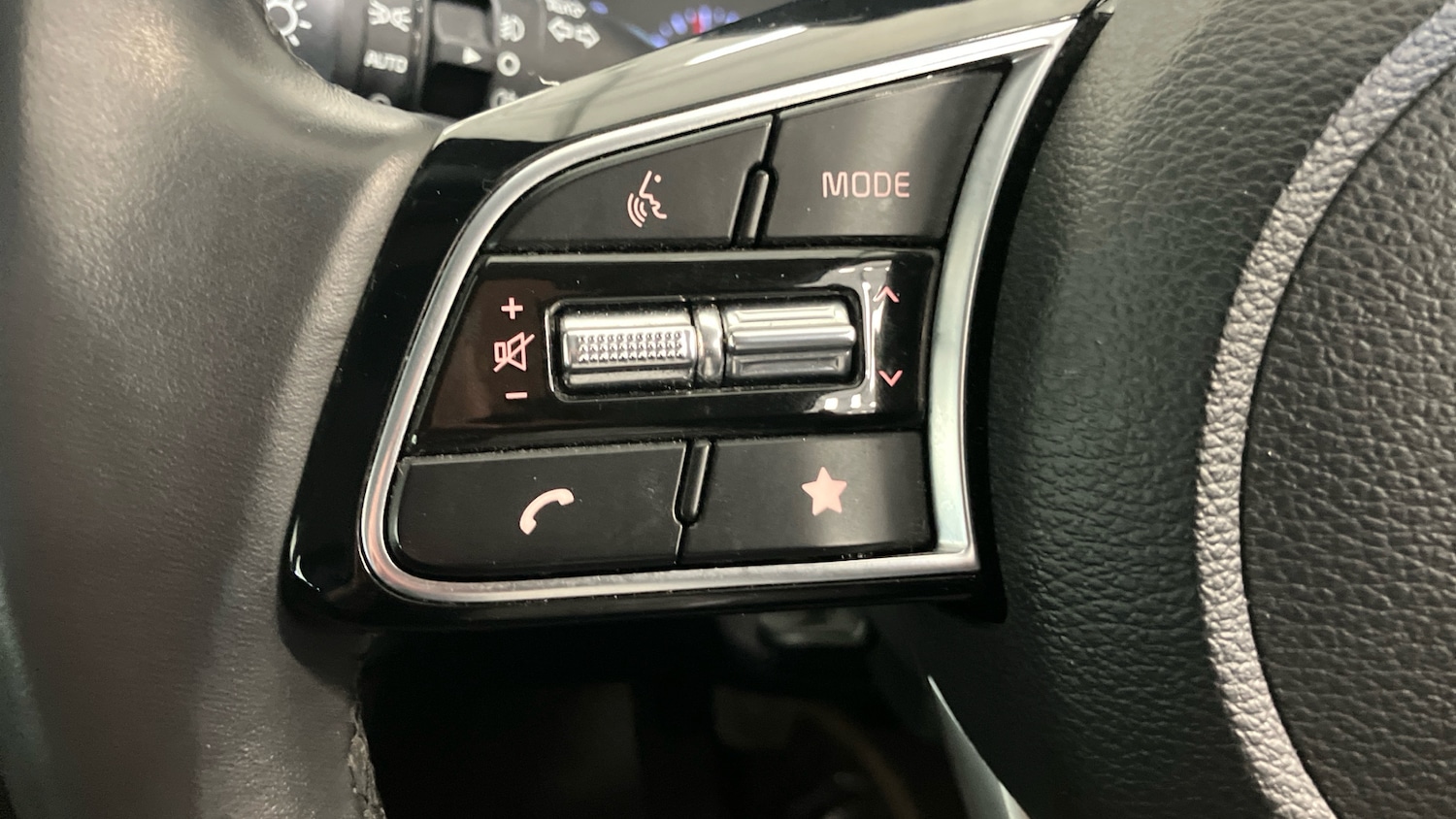 Used Kia Ceed 2023 for sale - 76452676: Photo 31