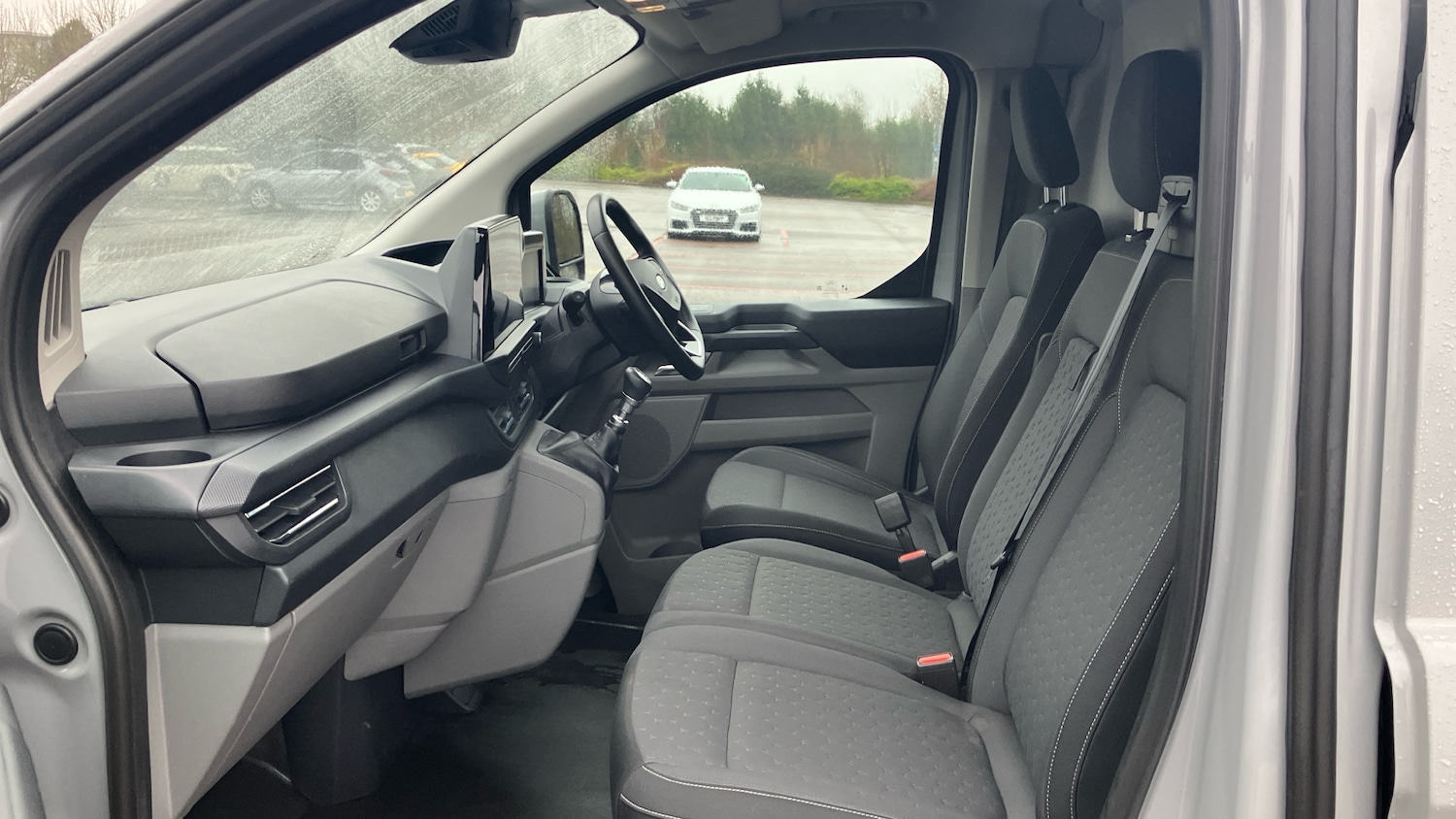 Used Ford Transit Custom 2024 for sale - 77516349: Photo 13