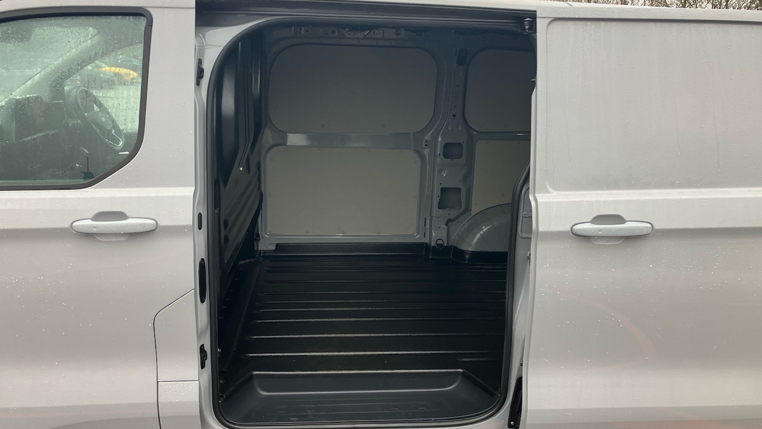 Used Ford Transit Custom 2024 for sale - 77516349: Photo 5