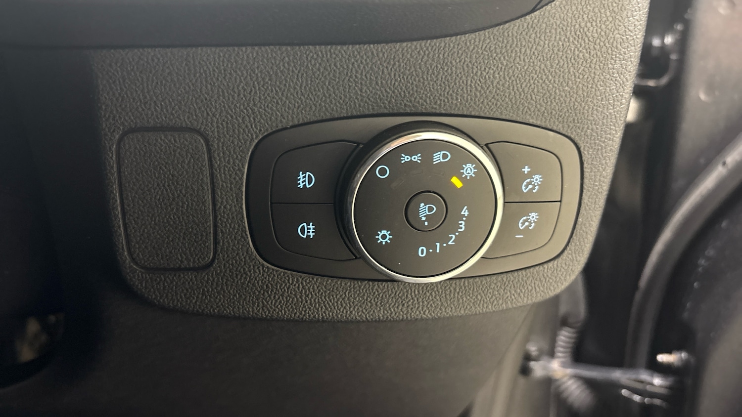 Used Ford Puma 2024 for sale - 77093728: Photo 31