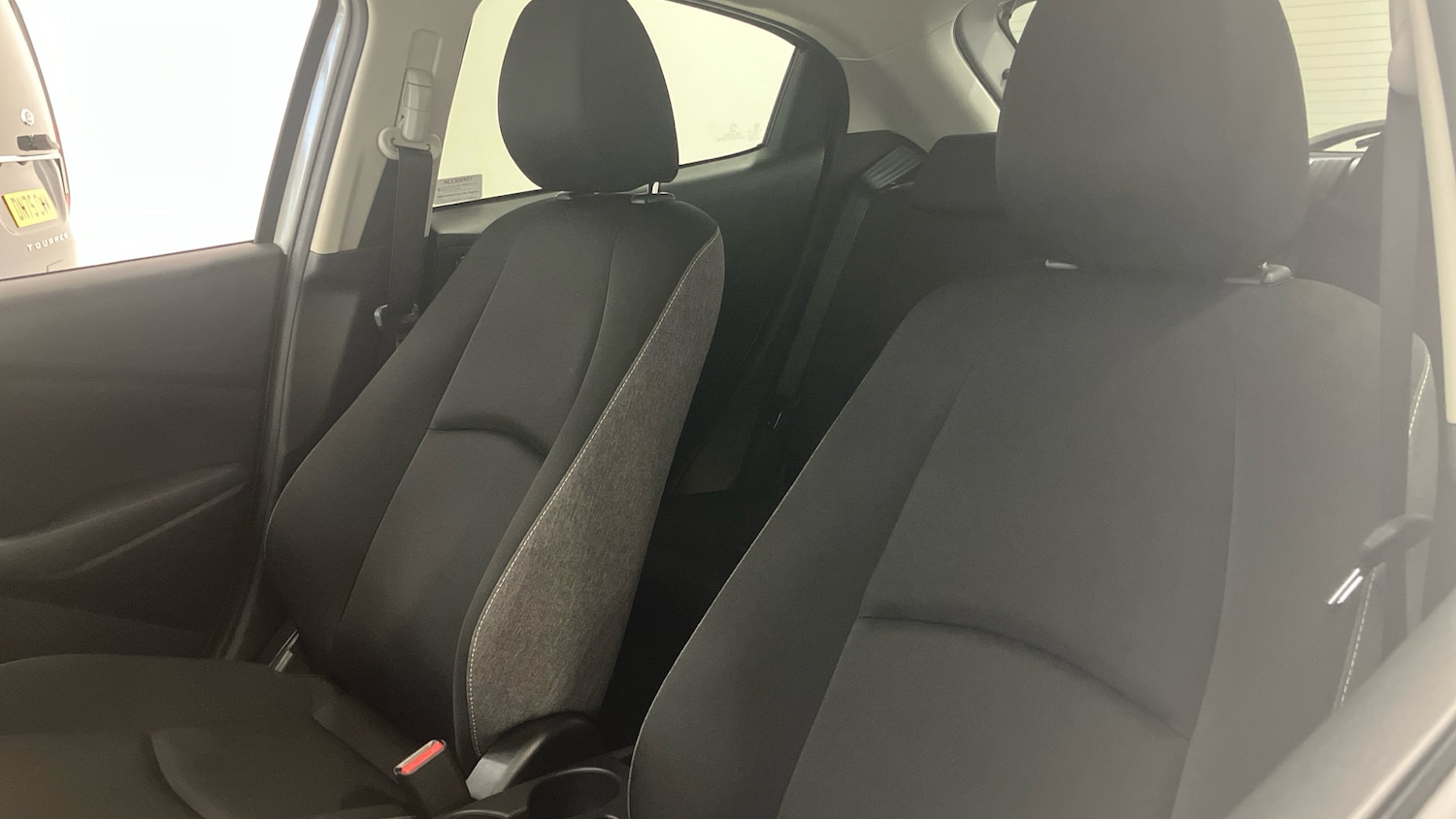 Used Mazda Mazda2 2024 for sale - 76287847: Photo 24