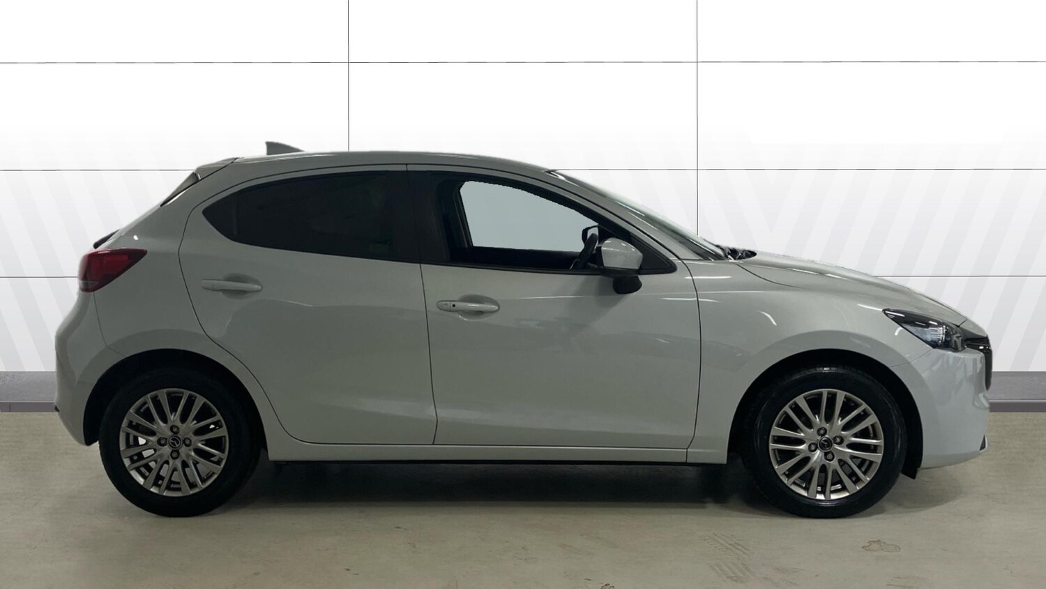 Used Mazda Mazda2 2024 for sale - 76287847: Photo 5