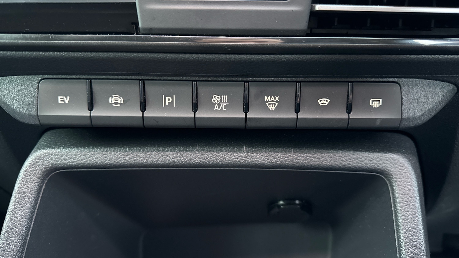 Used Ford Transit Connect 2025 for sale - 76464382: Photo 37