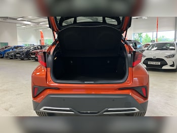Used Toyota C-HR 2020 for sale - 78610798: Photo