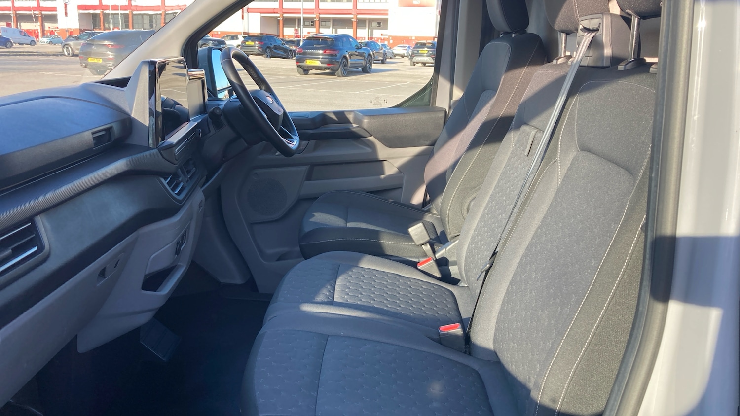 Used Ford Transit Custom 2024 for sale - 77945965: Photo 13