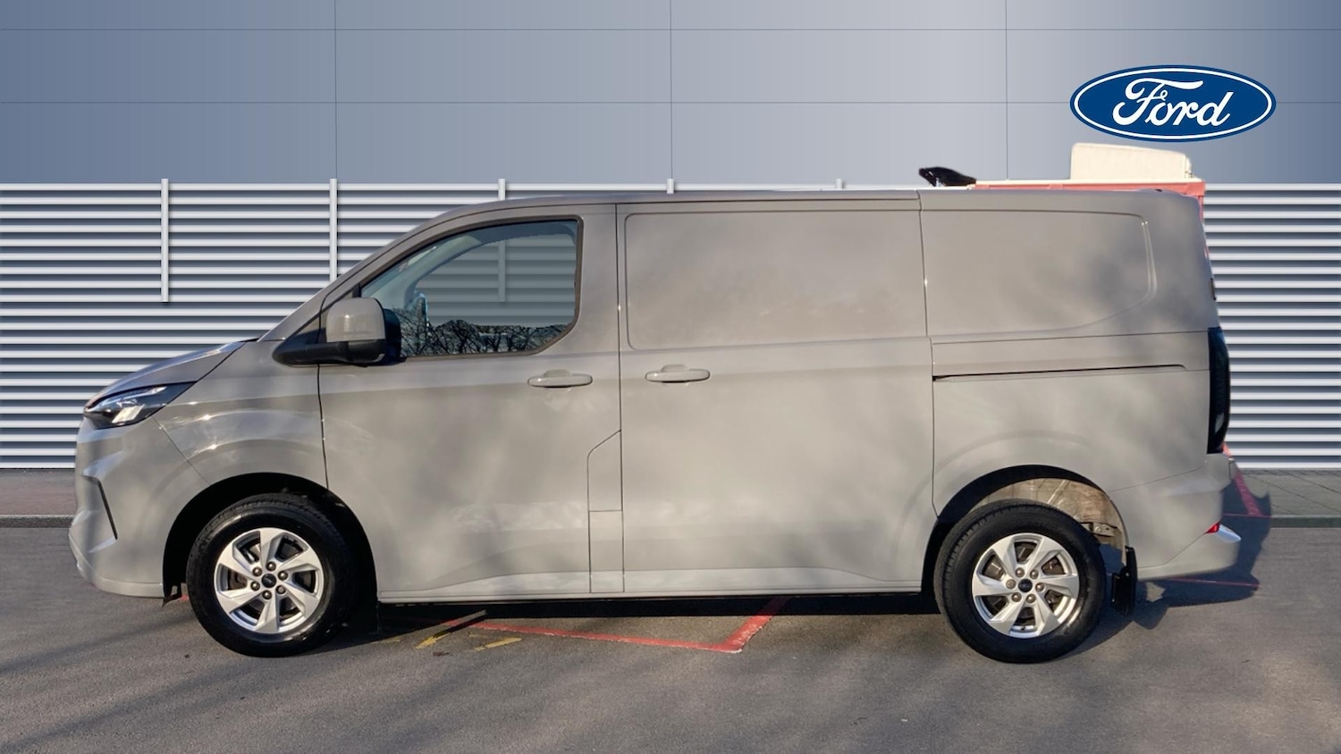 Used Ford Transit Custom 2024 for sale - 77945965: Photo 4