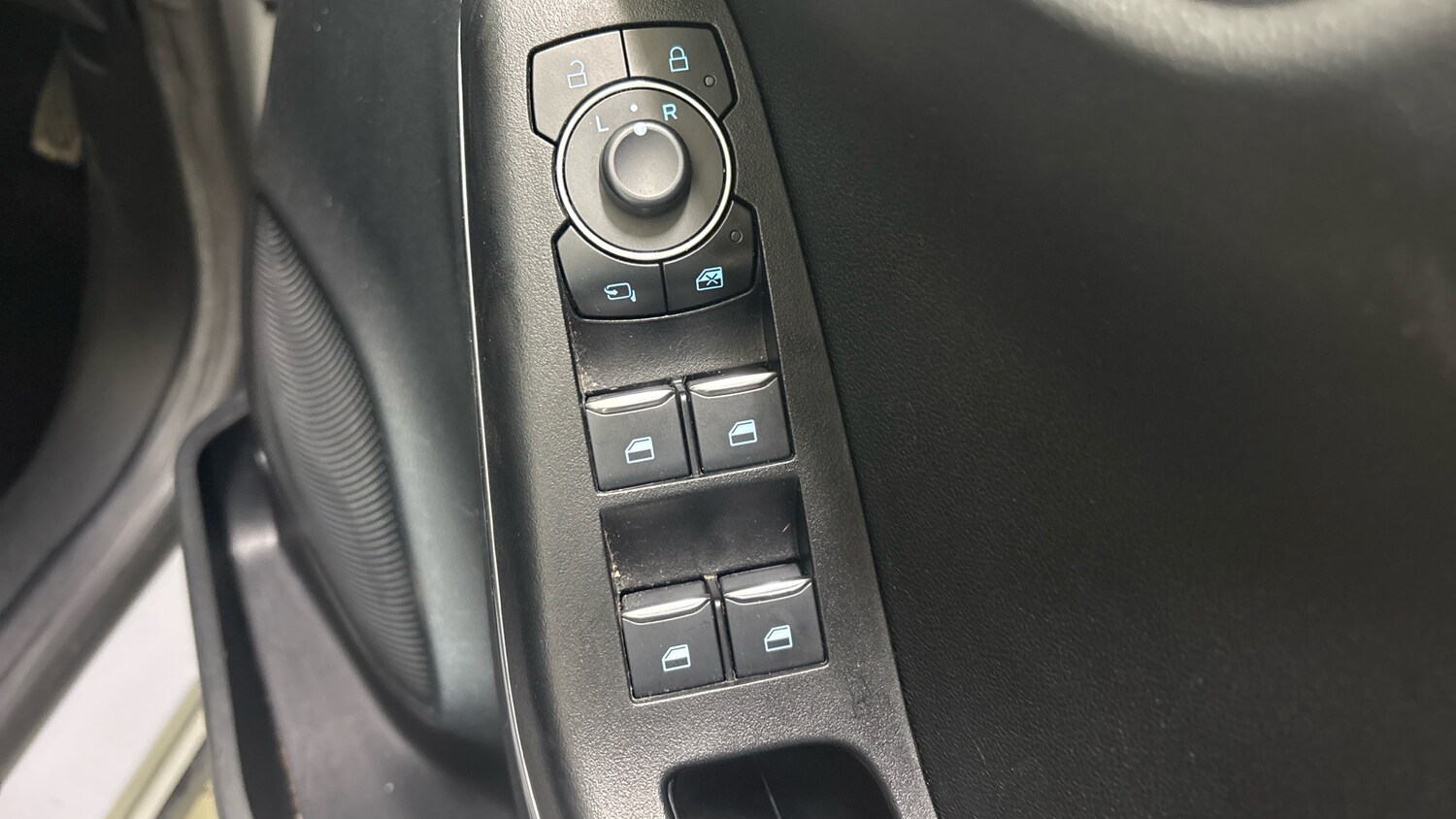 Used Ford Puma 2024 for sale - 77975738: Photo 29