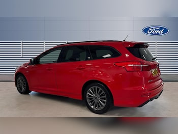 Used Ford Focus 2017 for sale - 79312110: Photo