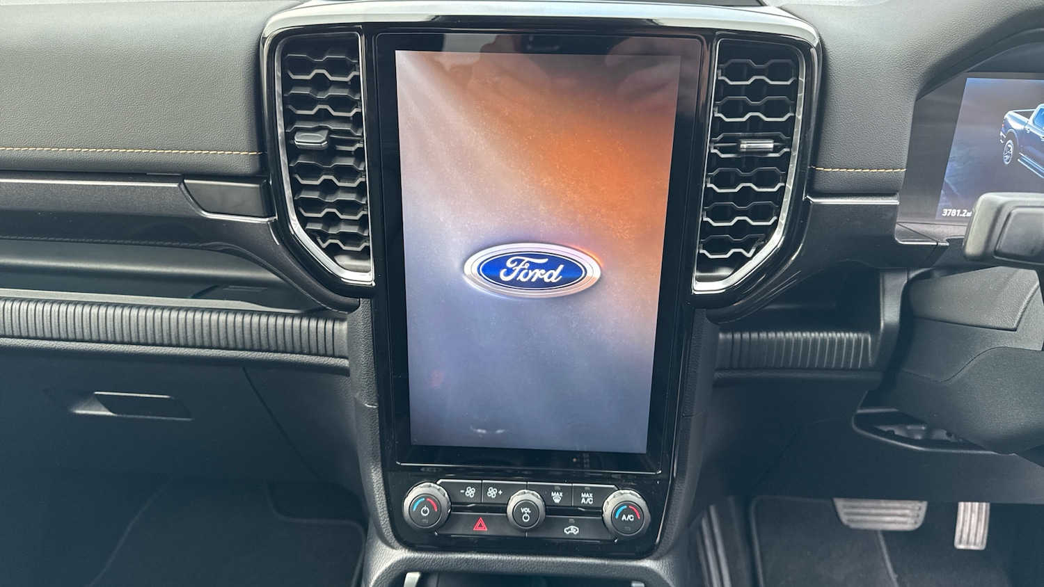 Used Ford Ranger 2025 for sale - 76692672: Photo 15