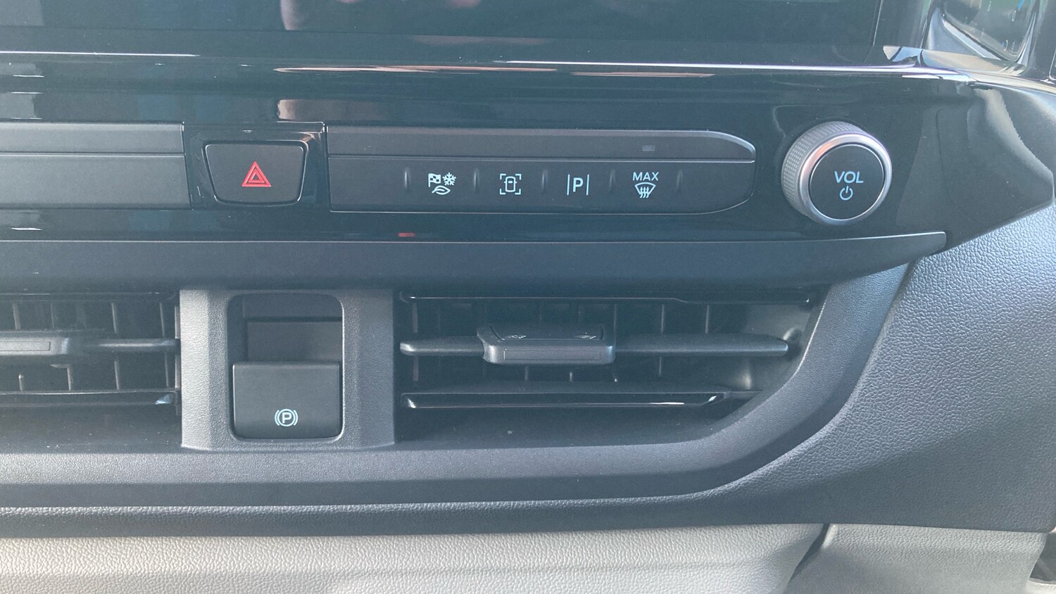 Used Ford Transit Custom 2025 for sale - 77385044: Photo 34