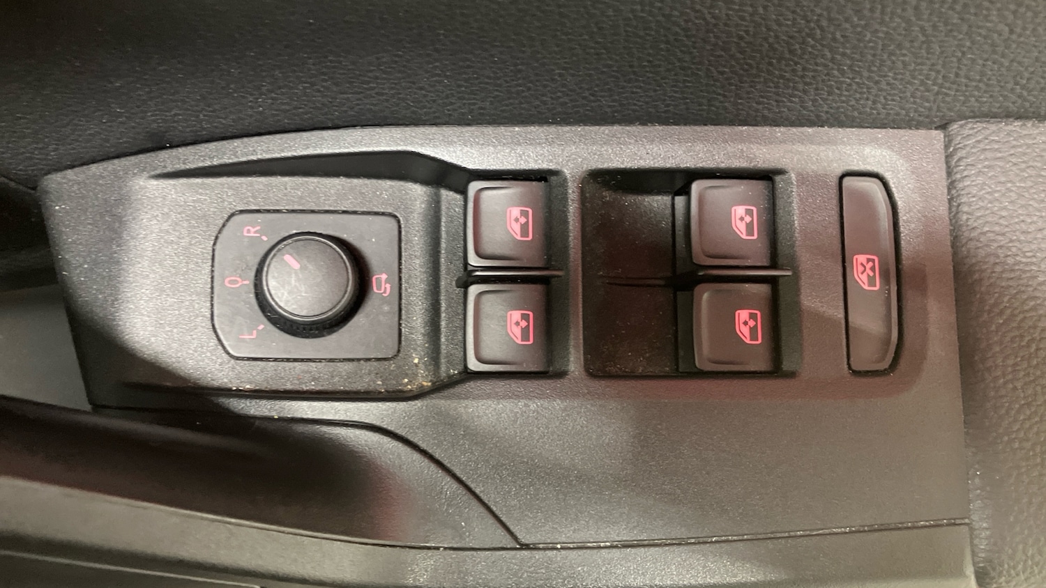 Used SEAT Arona 2021 for sale - 77460235: Photo 32