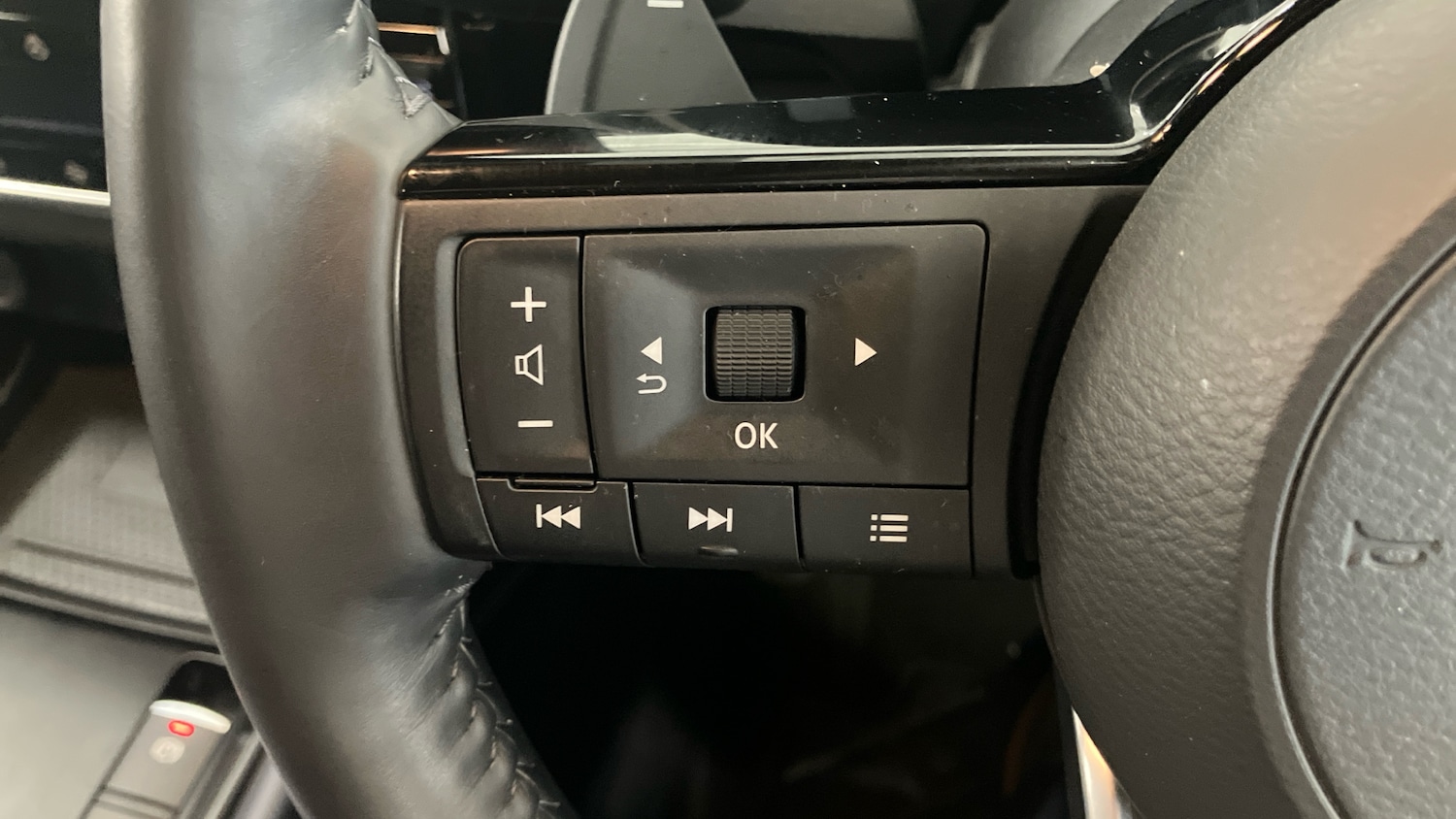 Used Nissan Qashqai 2022 for sale - 76366872: Photo 41