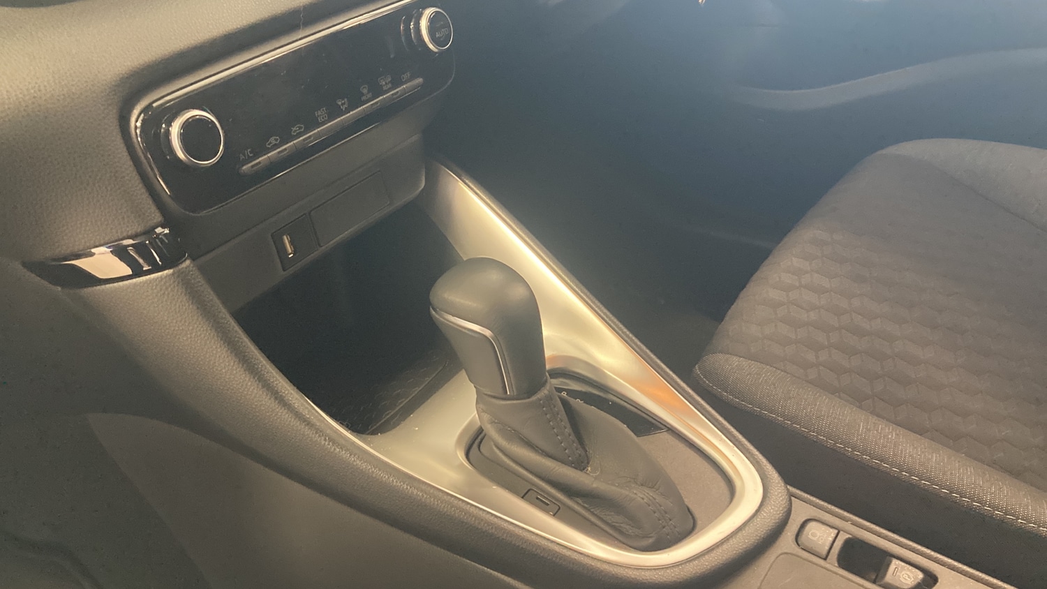 Used Toyota Yaris 2021 for sale - 77069572: Photo 13