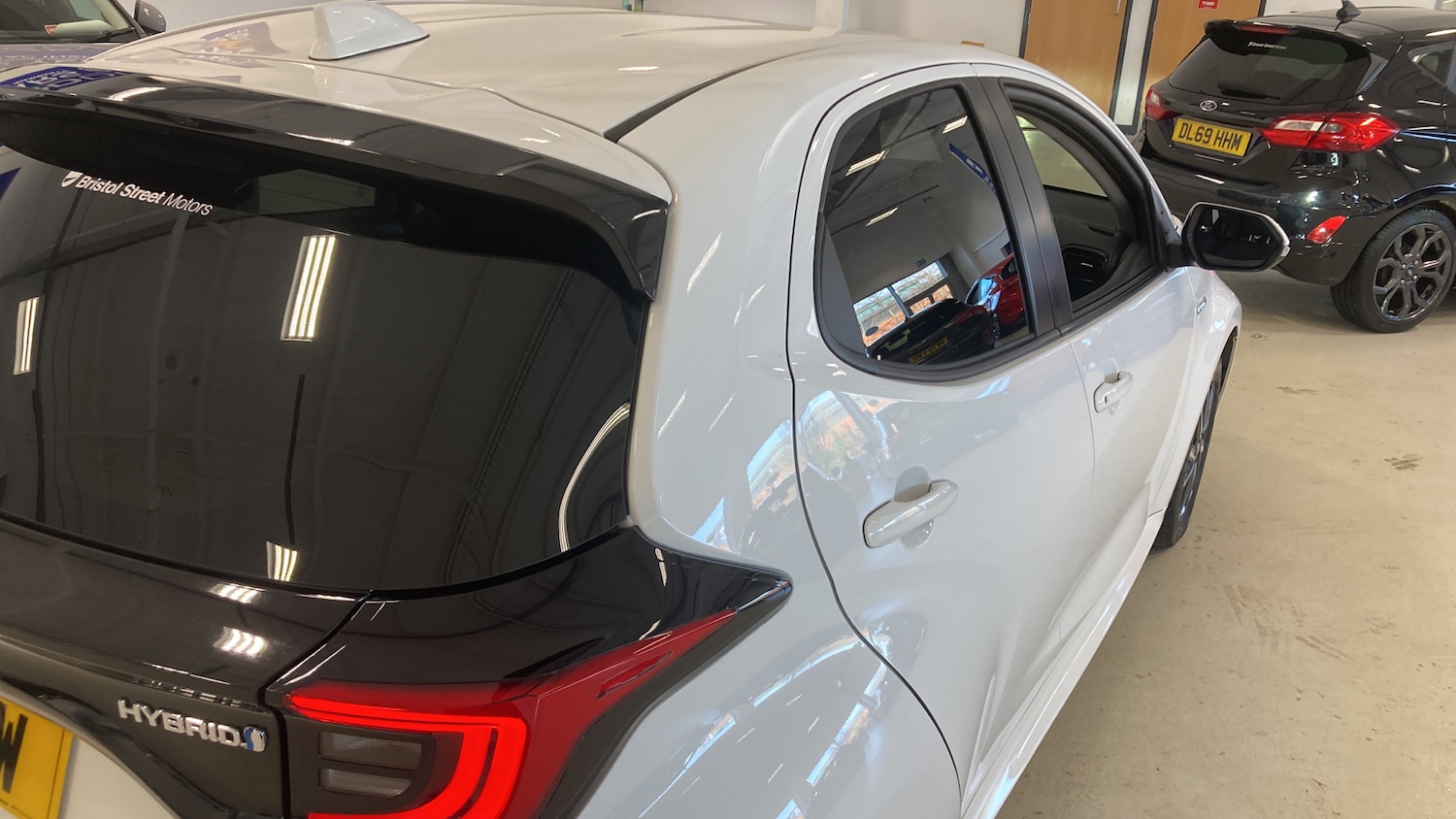 Used Toyota Yaris 2021 for sale - 77069572: Photo 30