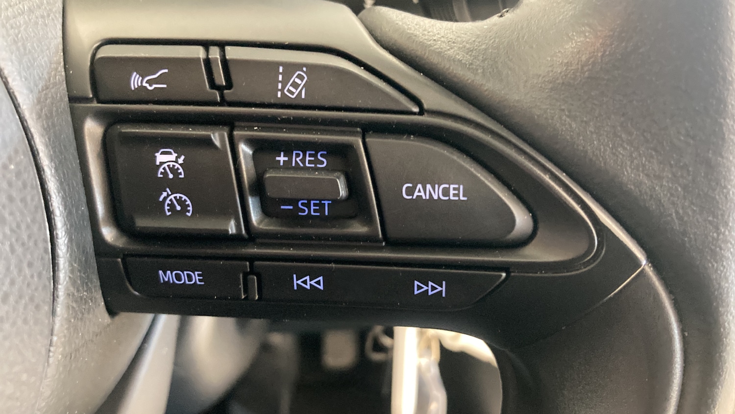 Used Toyota Yaris 2021 for sale - 77069572: Photo 36