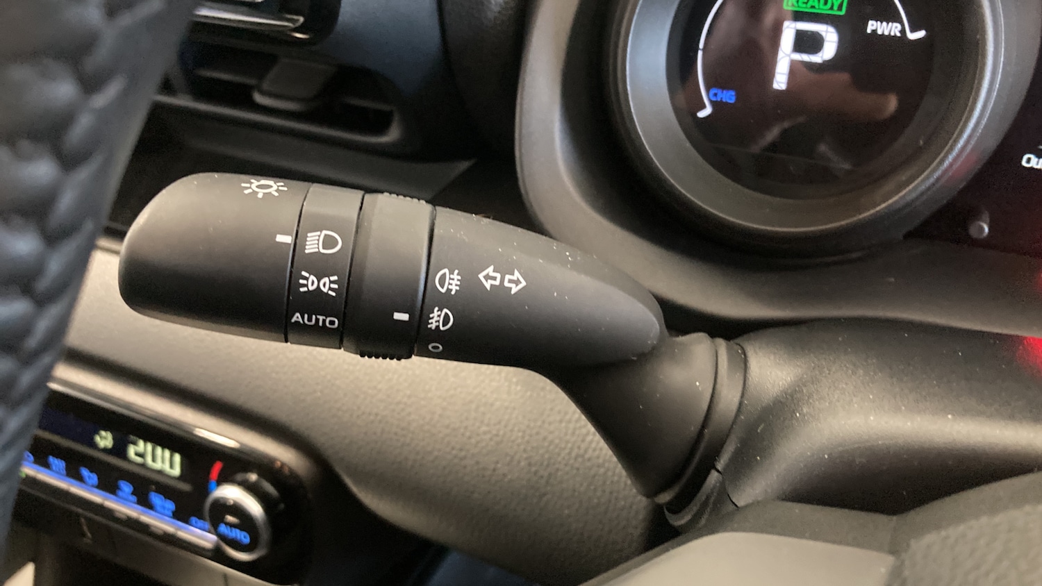 Used Toyota Yaris 2021 for sale - 77069572: Photo 38