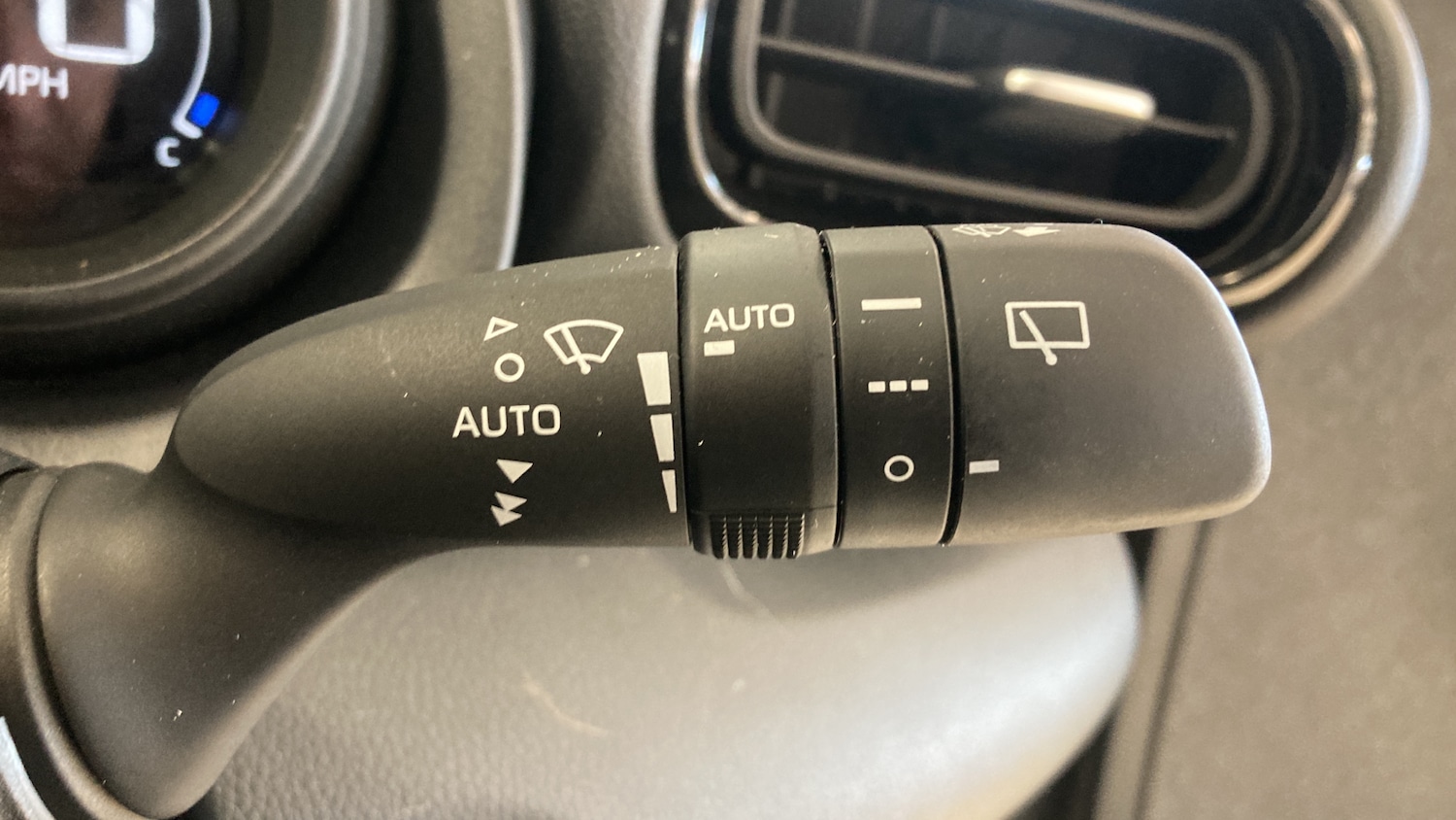 Used Toyota Yaris 2021 for sale - 77069572: Photo 45