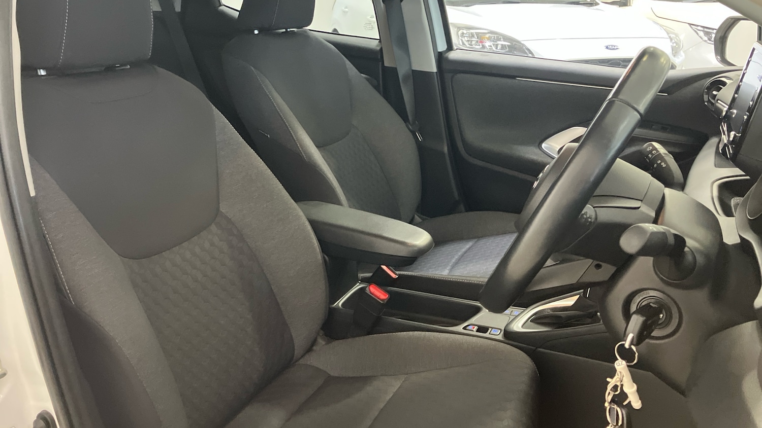 Used Toyota Yaris 2021 for sale - 77069572: Photo 52