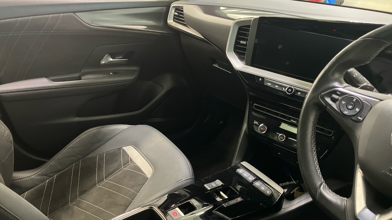 Used Vauxhall Mokka 2023 for sale - 77979985: Photo 14