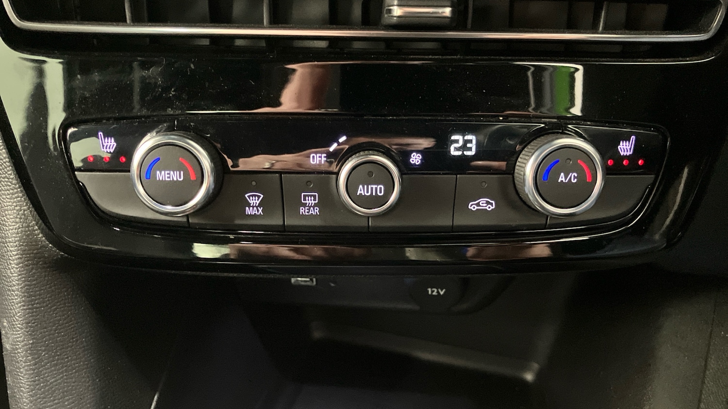 Used Vauxhall Mokka 2023 for sale - 77979985: Photo 25