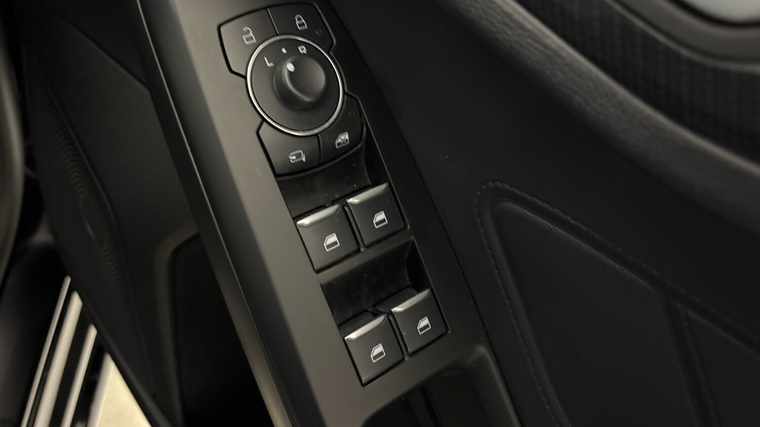 Used Ford Focus 2023 for sale - 76612540: Photo 31