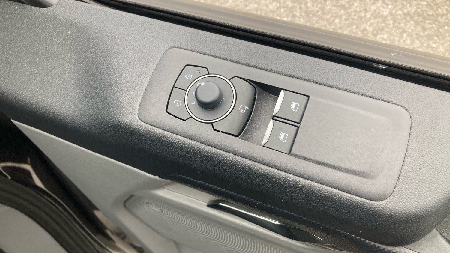 Used Ford Transit Custom 2024 for sale - 76289122: Photo 29