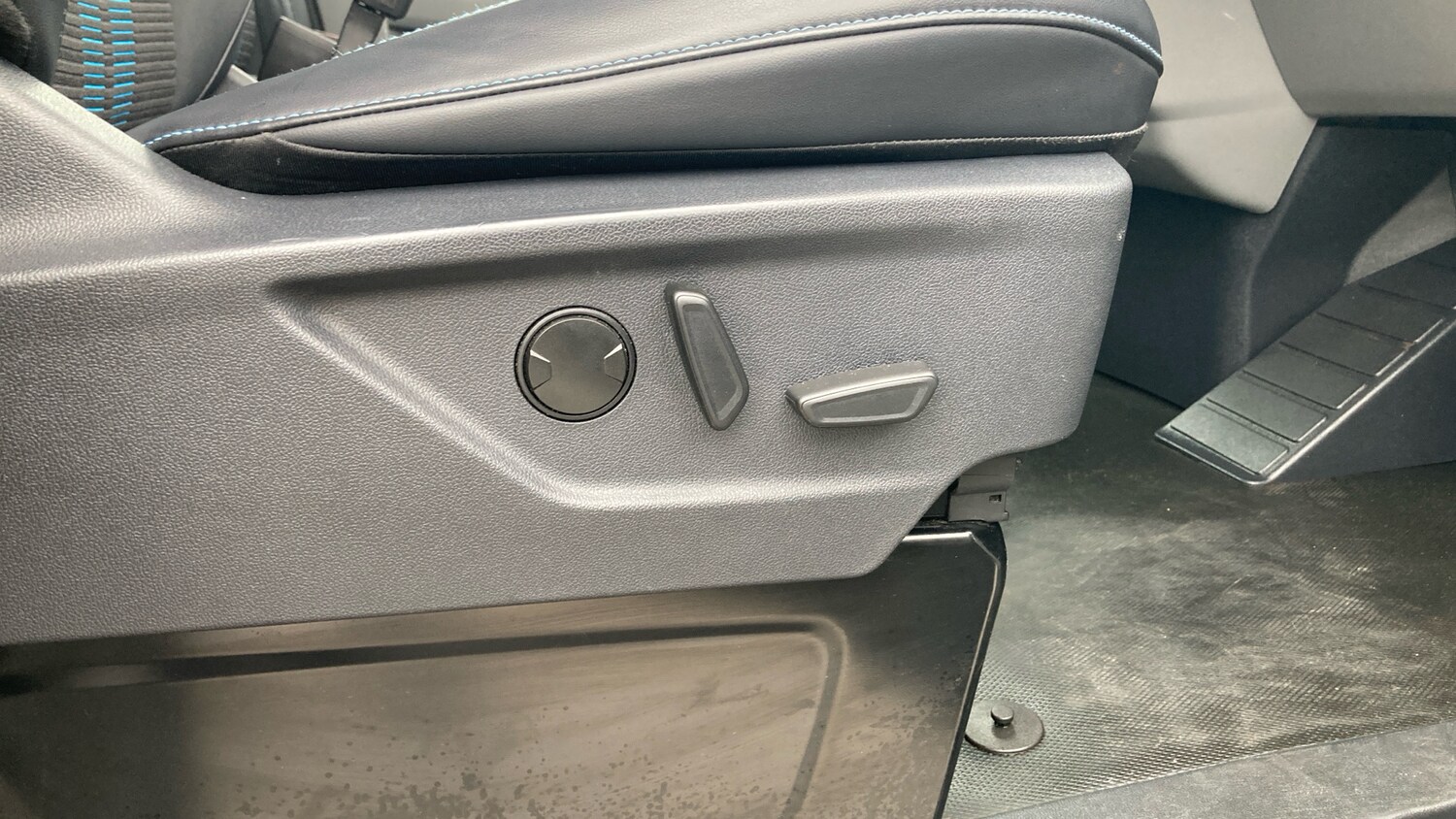 Used Ford Transit Custom 2024 for sale - 76289122: Photo 31