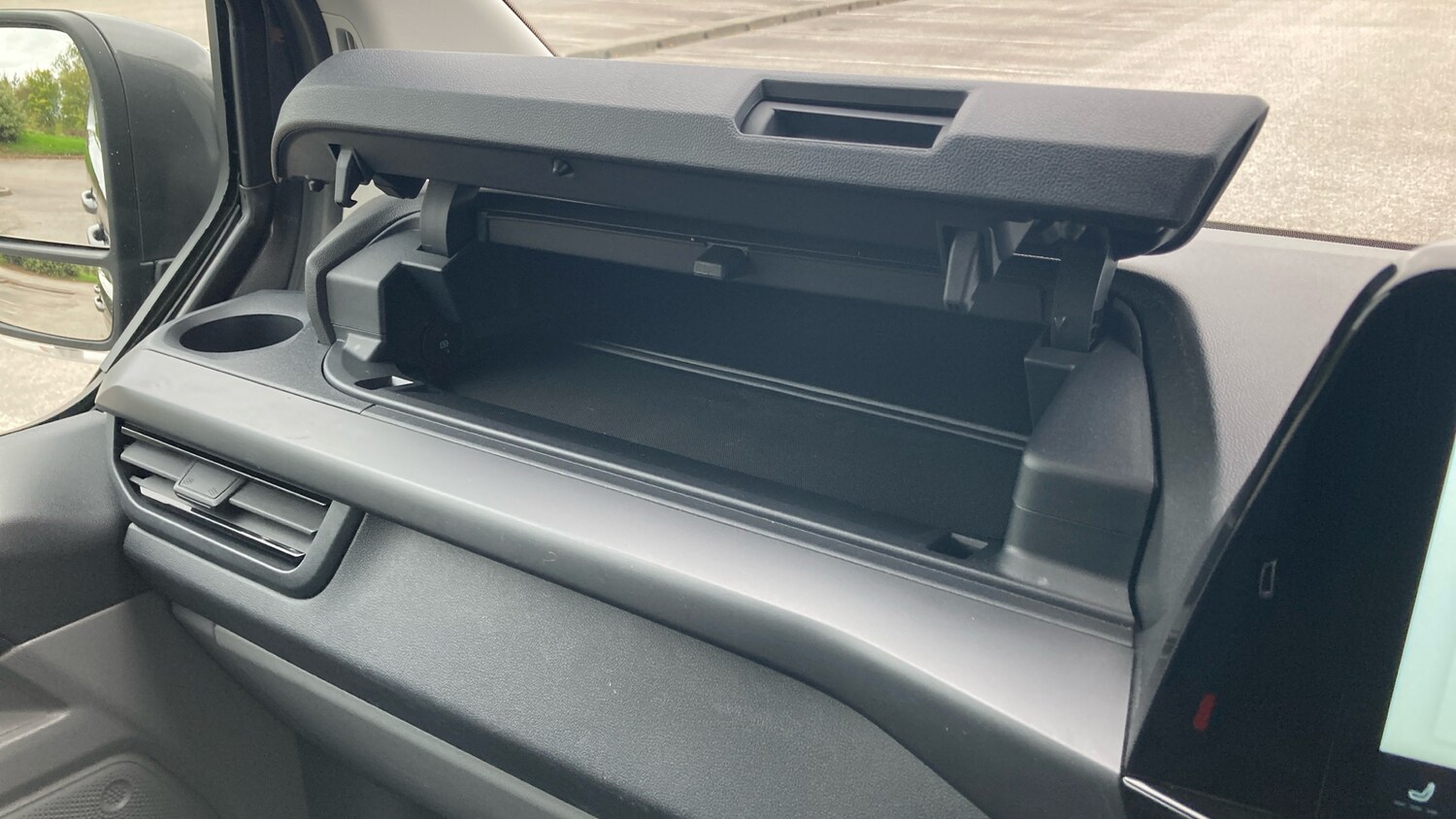 Used Ford Transit Custom 2024 for sale - 76289122: Photo 40