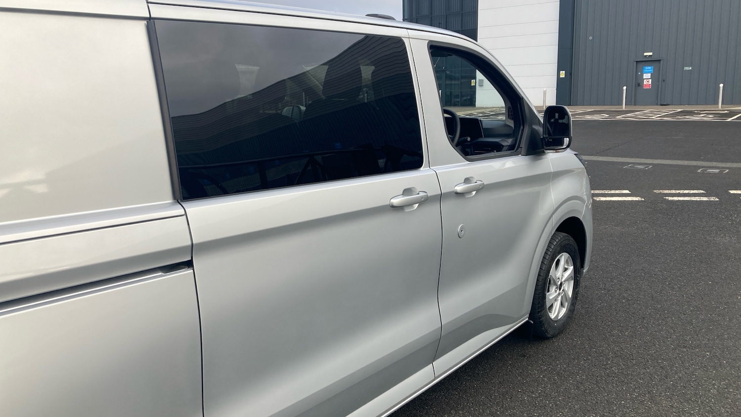 Used Ford Transit Custom 2024 for sale - 77026022: Photo 27