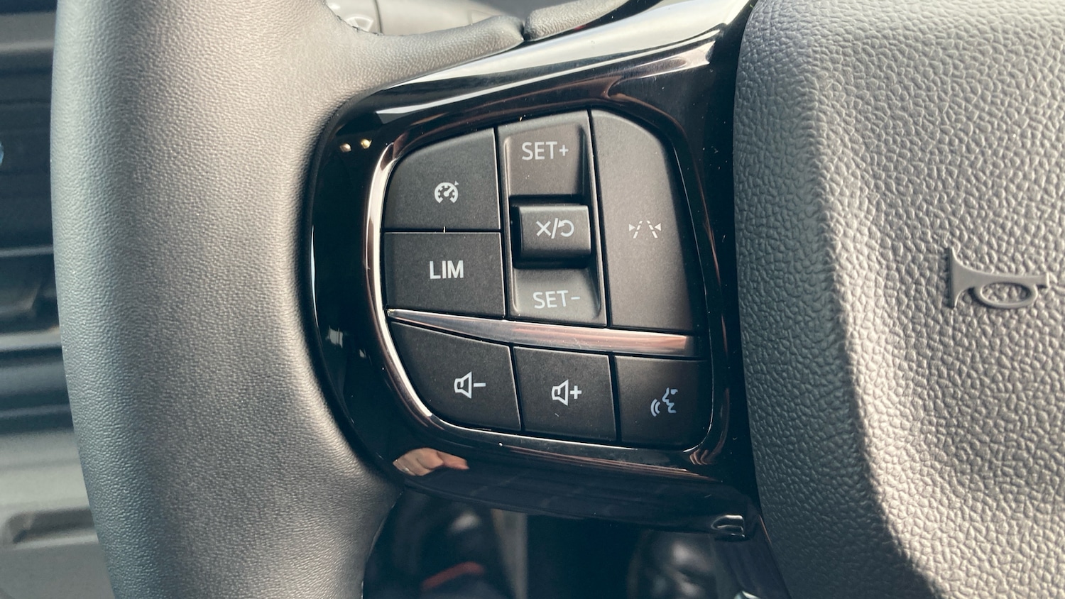 Used Ford Transit Custom 2024 for sale - 77026022: Photo 34