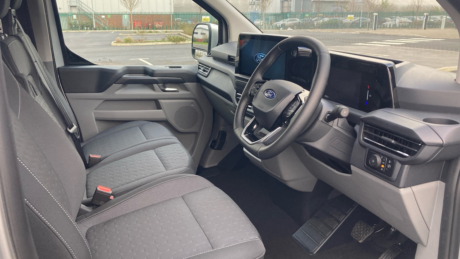 Used Ford Transit Custom 2024 for sale - 77026022: Photo 6