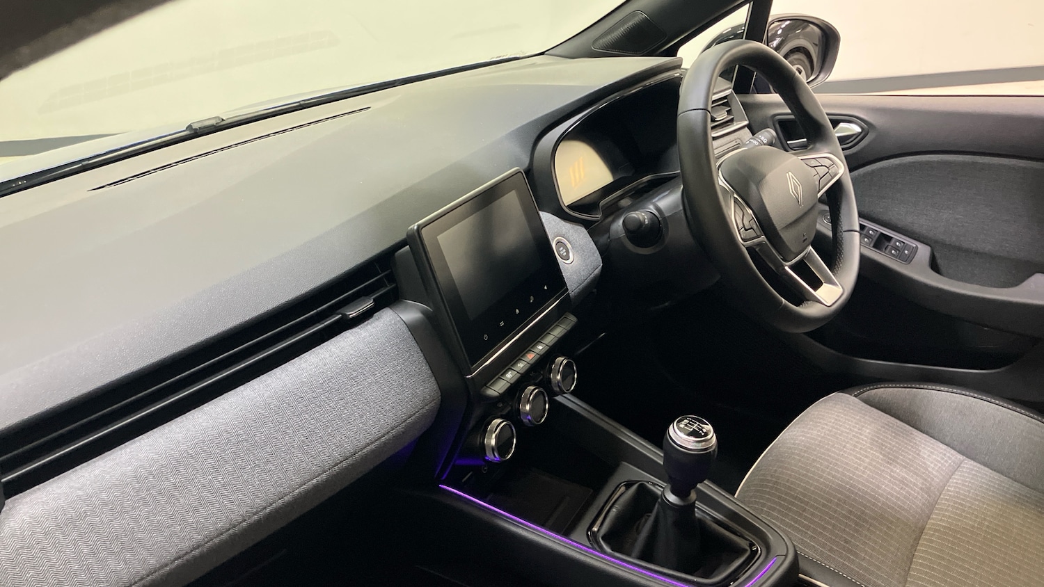 Used Renault Clio 2024 for sale - 77005844: Photo 9