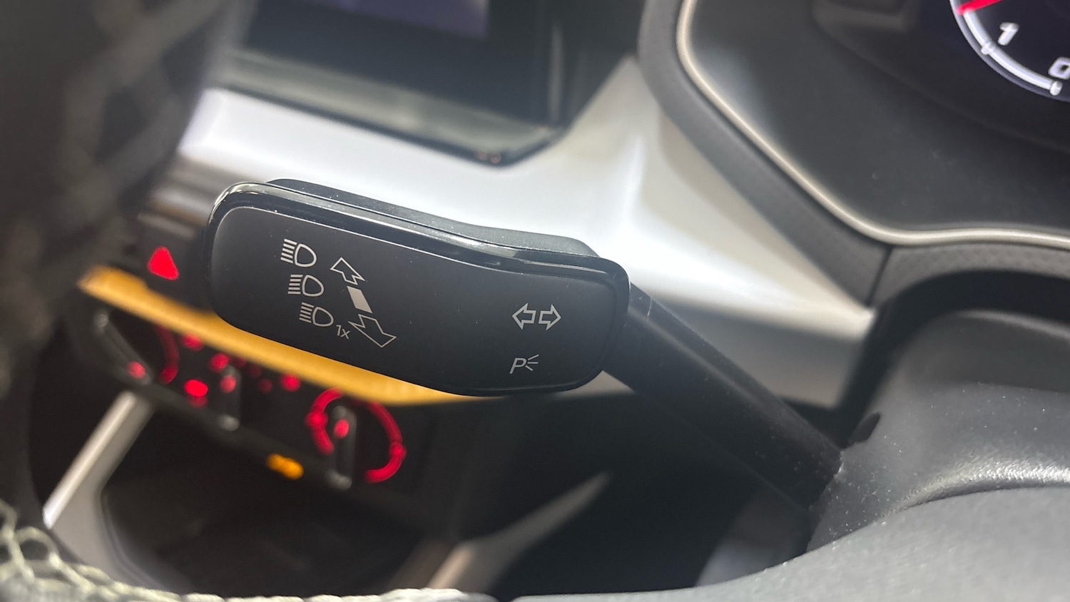 Used SEAT Arona 2023 for sale - 76891978: Photo 35