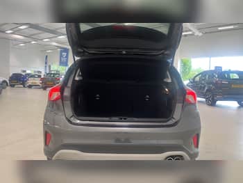 Used Ford Focus 2020 for sale - 79419984: Photo