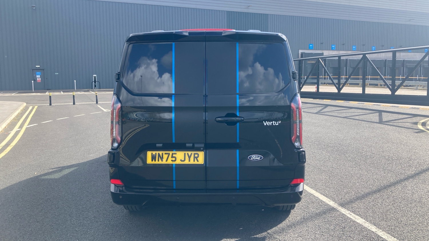 Used Ford Transit Custom 2025 for sale - 77898724: Photo 11