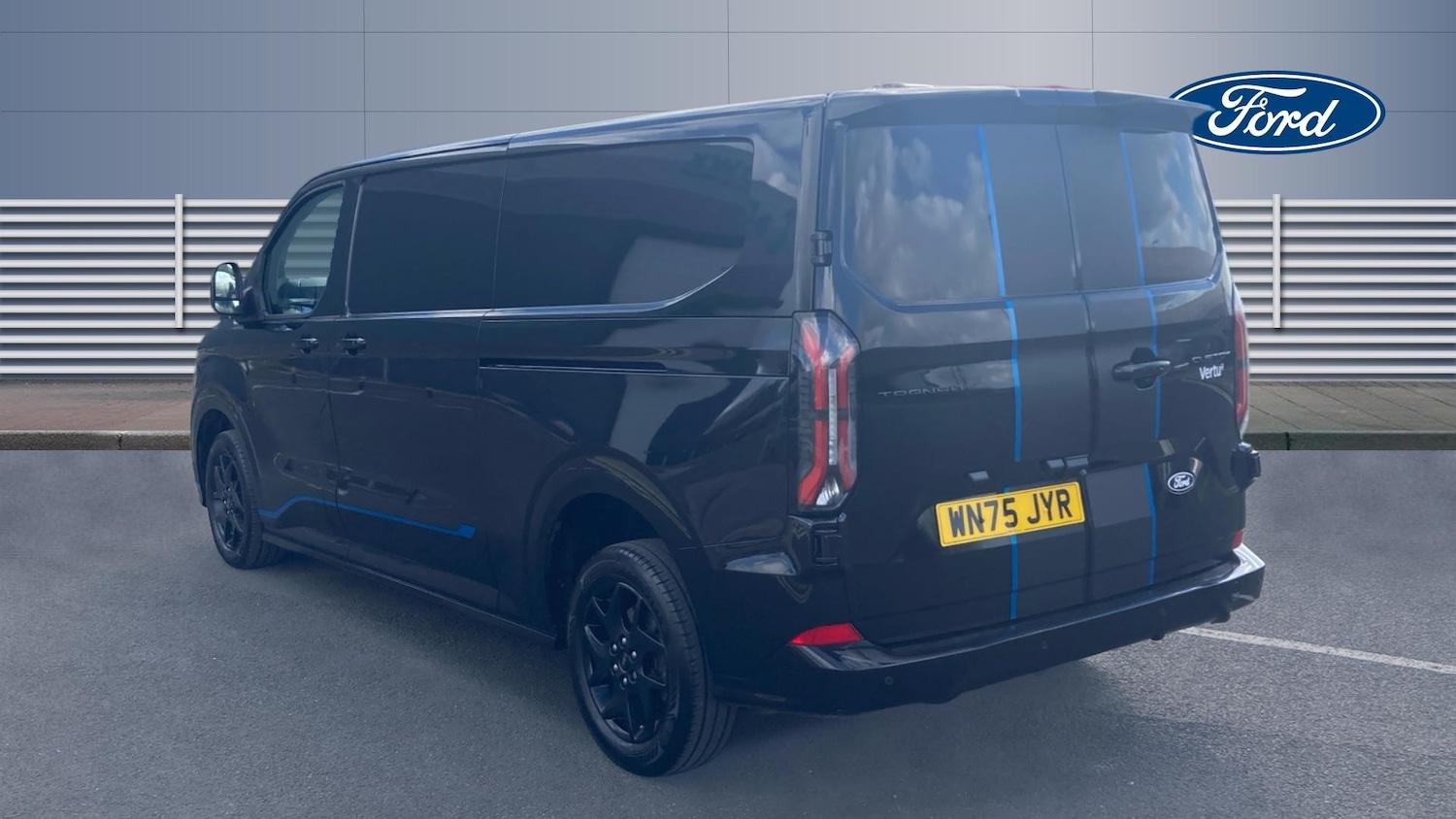 Used Ford Transit Custom 2025 for sale - 77898724: Photo 2