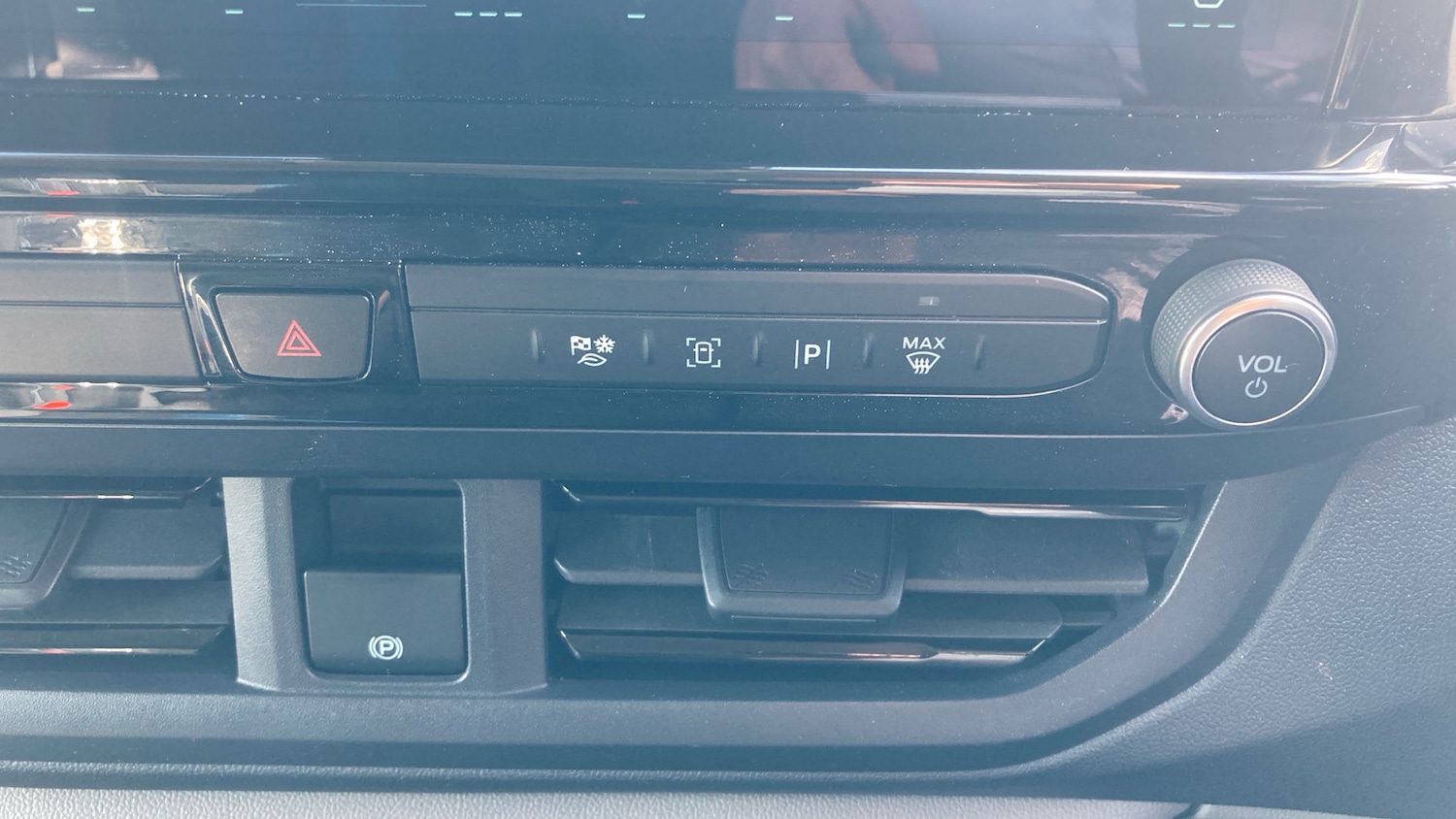 Used Ford Transit Custom 2025 for sale - 77898724: Photo 40