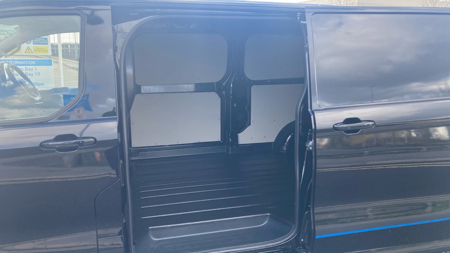 Used Ford Transit Custom 2025 for sale - 77898724: Photo 5