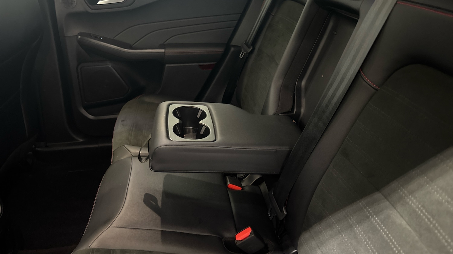 Used Ford Kuga 2023 for sale - 77296428: Photo 27