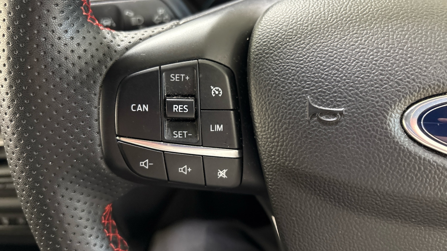 Used Ford Focus 2023 for sale - 77742507: Photo 34