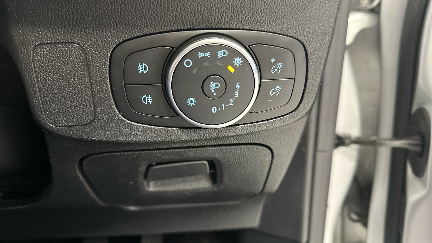 Used Ford Focus 2019 for sale - 76693229: Photo 26