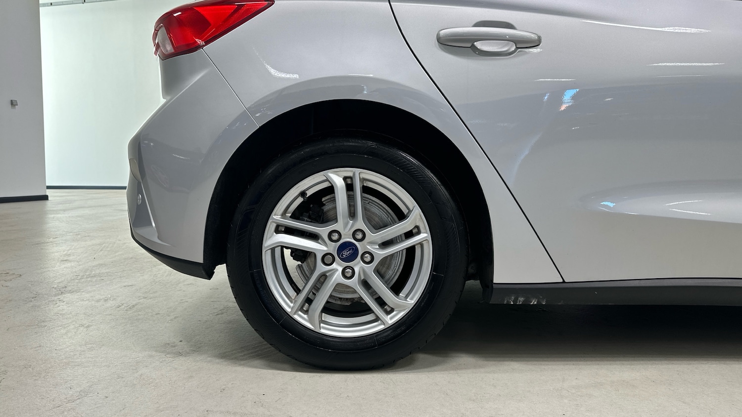 Used Ford Focus 2019 for sale - 76693229: Photo 7