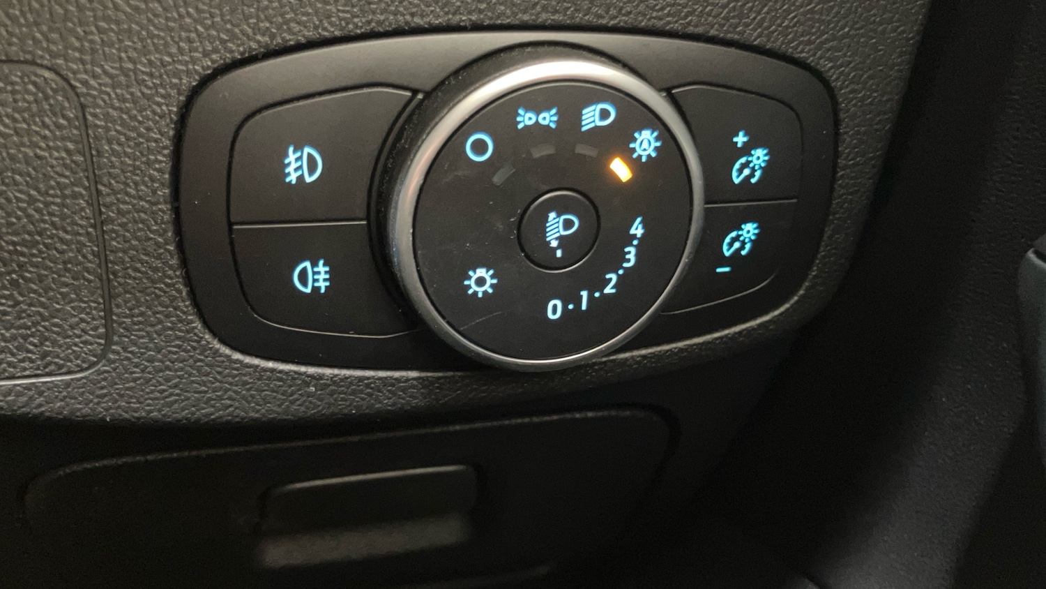 Used Ford Focus 2019 for sale - 78106199: Photo 37