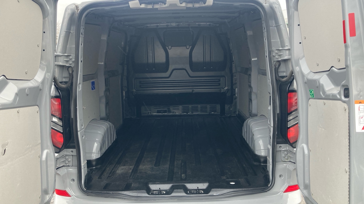 Used Ford Transit Custom 2024 for sale - 77149212: Photo 12