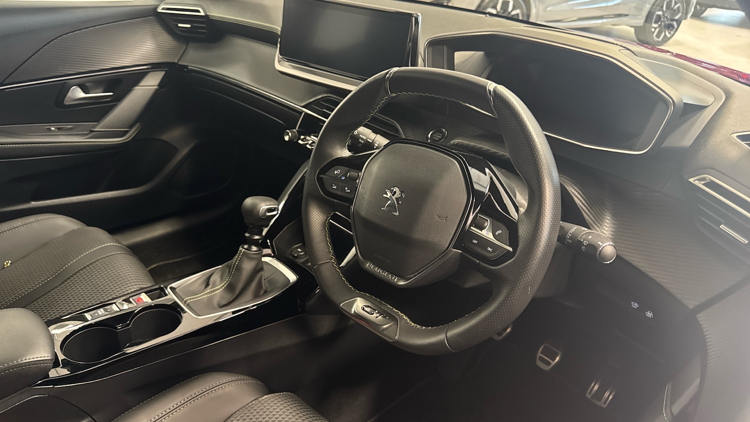 Used Peugeot 208 2022 for sale - 77052959: Photo 11