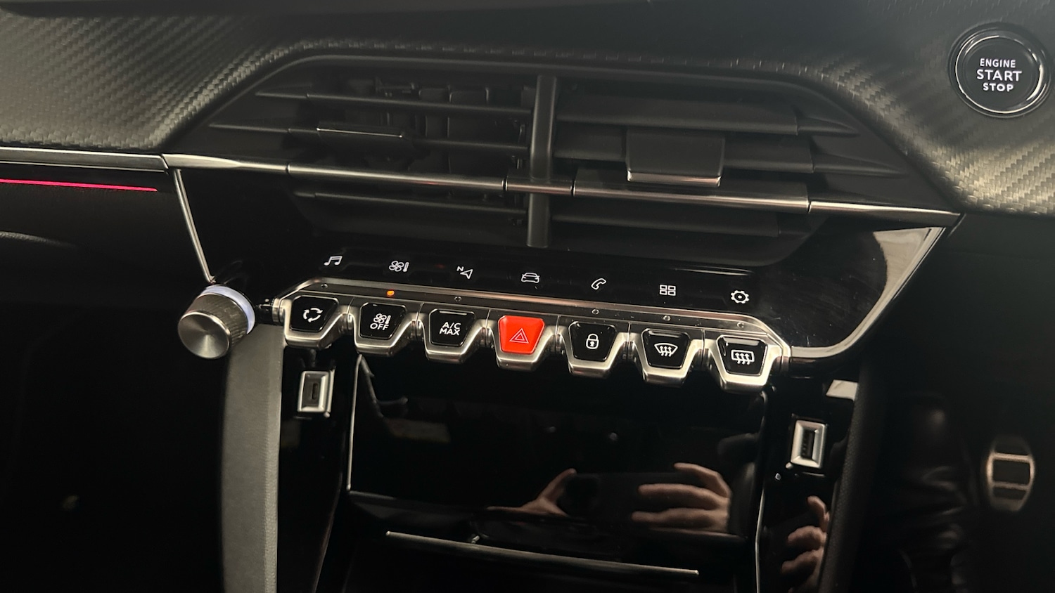 Used Peugeot 208 2022 for sale - 77052959: Photo 33