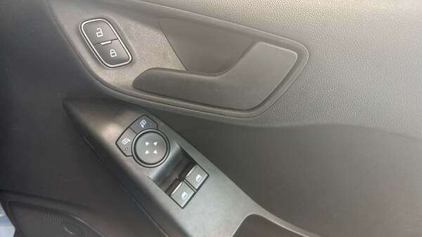 Used Ford Fiesta 2022 for sale - 76192427: Photo 31